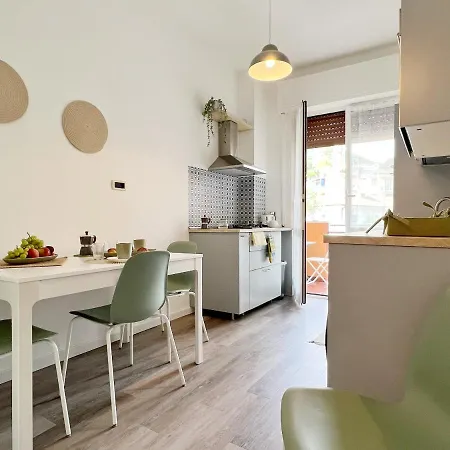 Nena House By World *